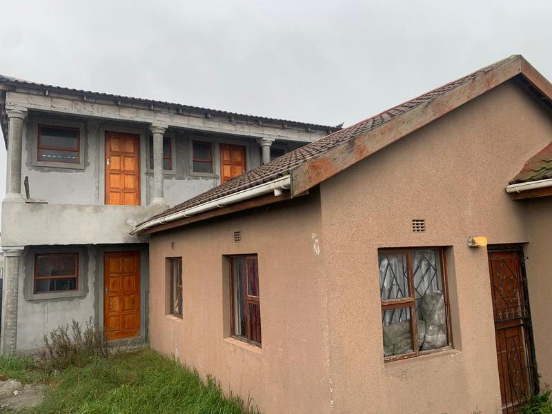 8 Bedroom Property for Sale in Heather Park Western Cape